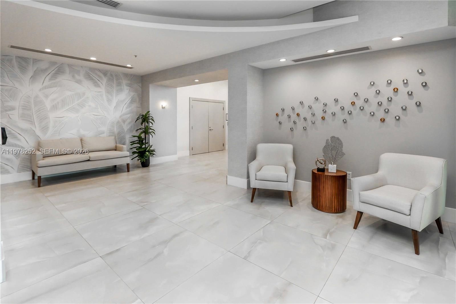 3001 S Ocean Drive 411 Property Photo 23