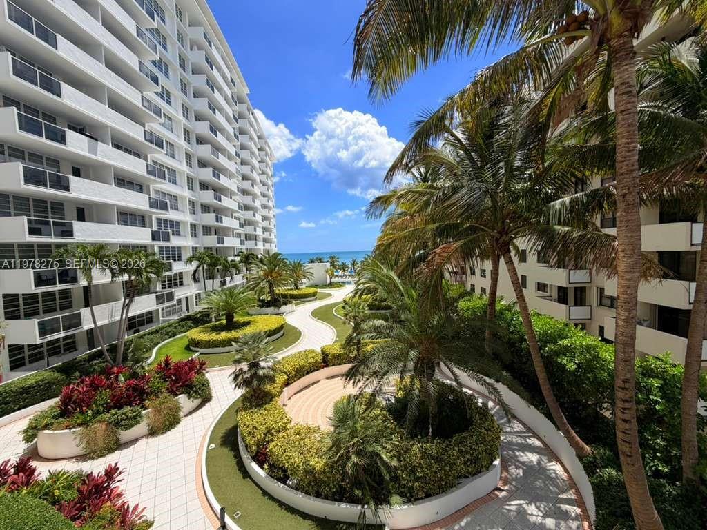 100 Lincoln Road 521 Property Photo 15