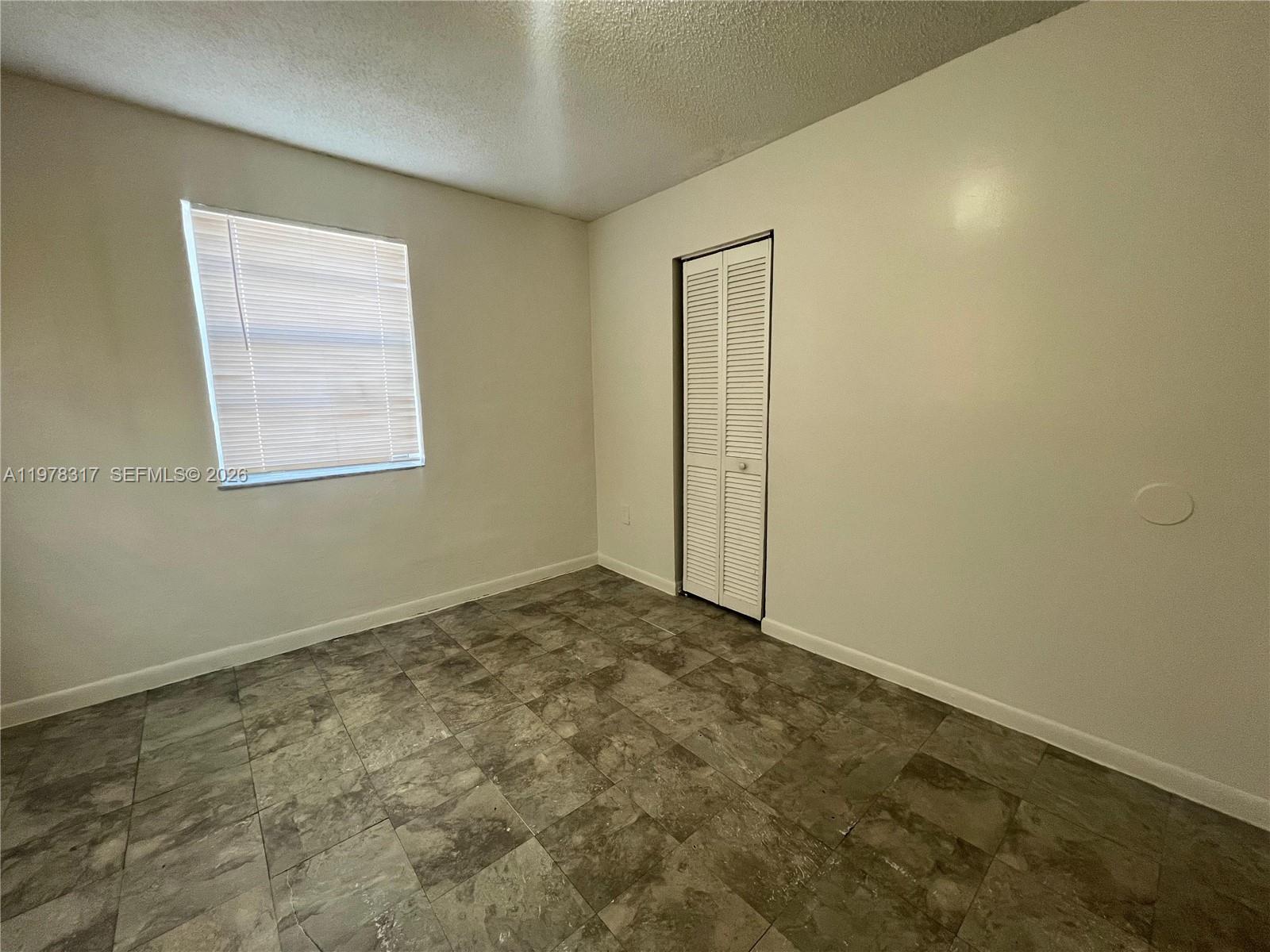 A11978317 Property Photo 2