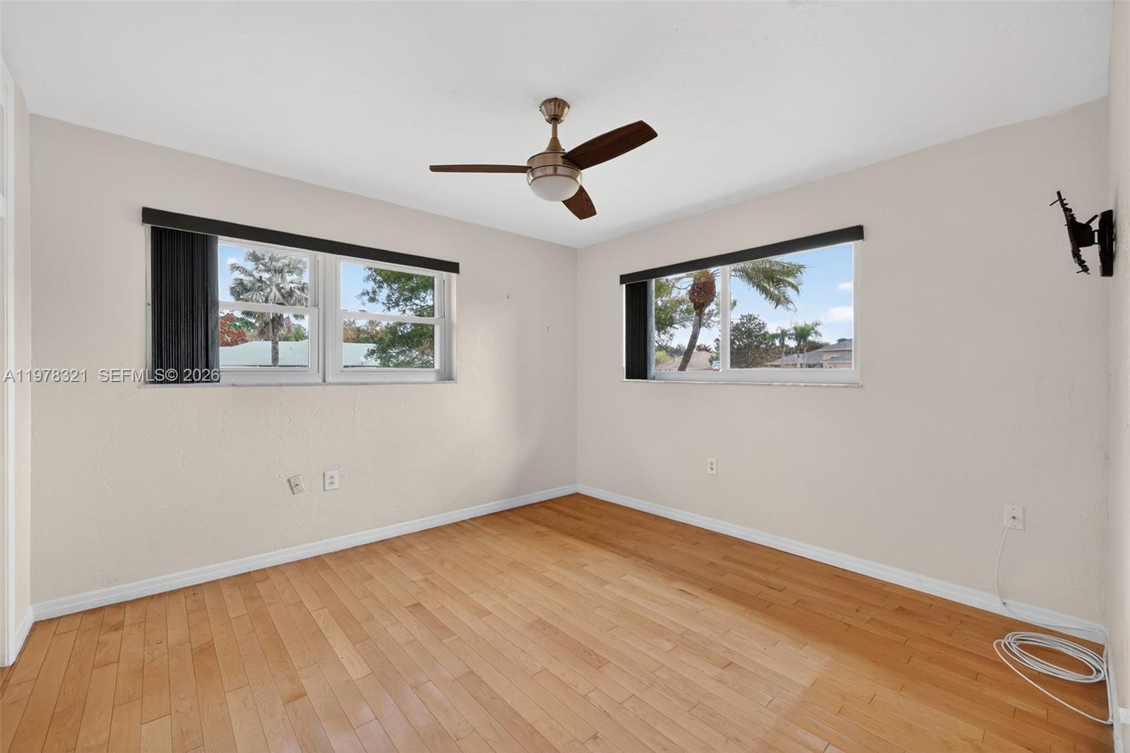 5541 Teal Terrace Property Photo 39