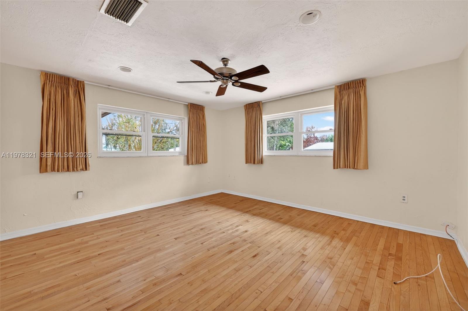 5541 Teal Terrace Property Photo 60