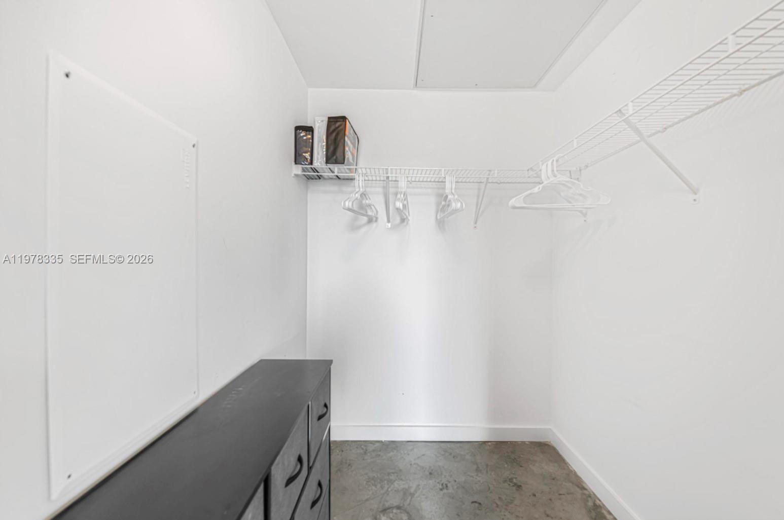 151 Se 1st Street 2409 Property Photo 8