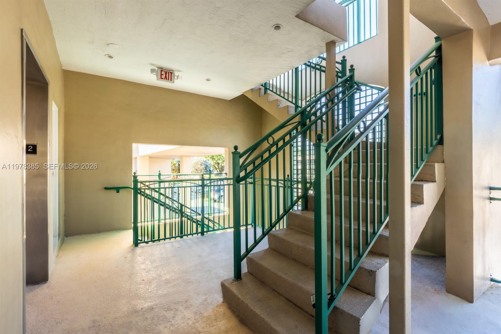 10200 Nw 25th Street Property Photo 5