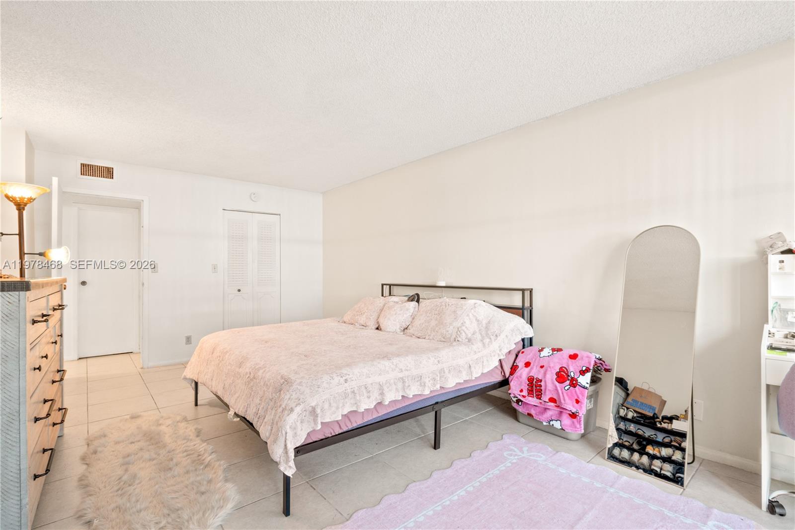 1000 Parkview Drive 115 Property Photo 17