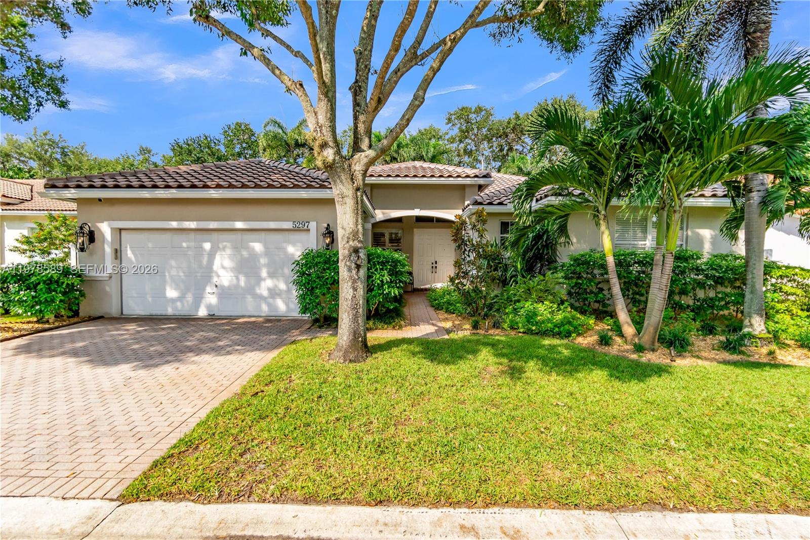 5297 Sw 34th Way Property Photo 1