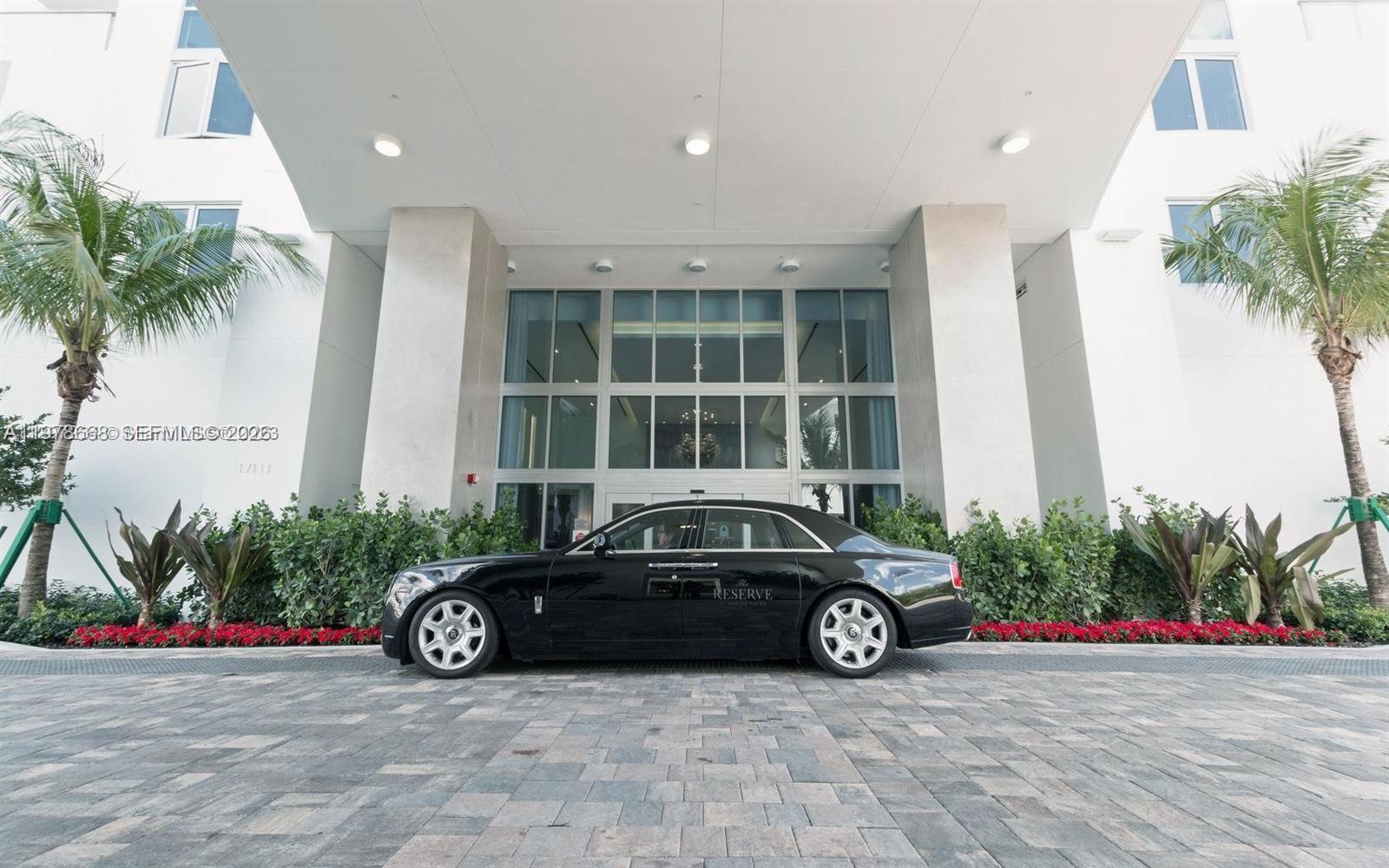 17111 Biscayne Boulevard 408 Property Photo 17