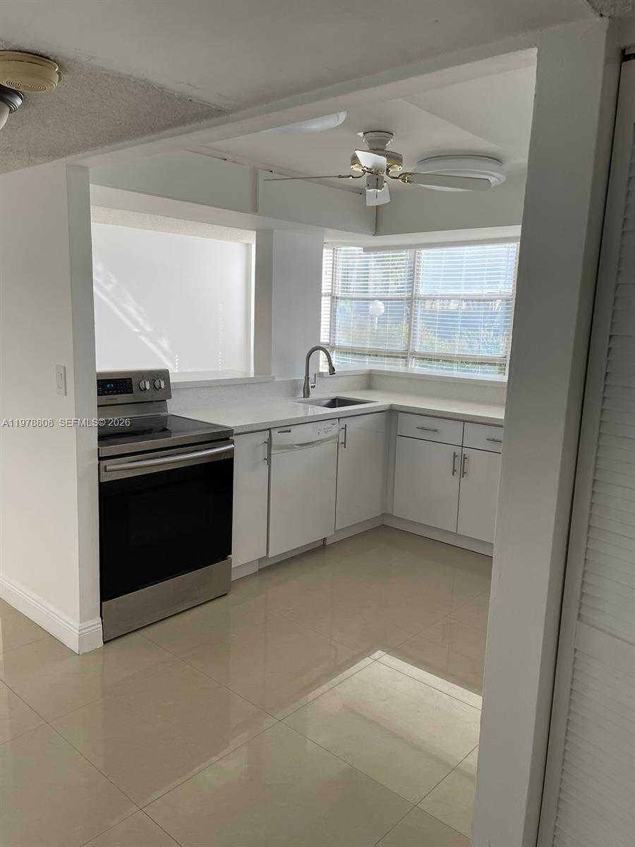 851 Three Islands Boulevard 109 Property Photo 22