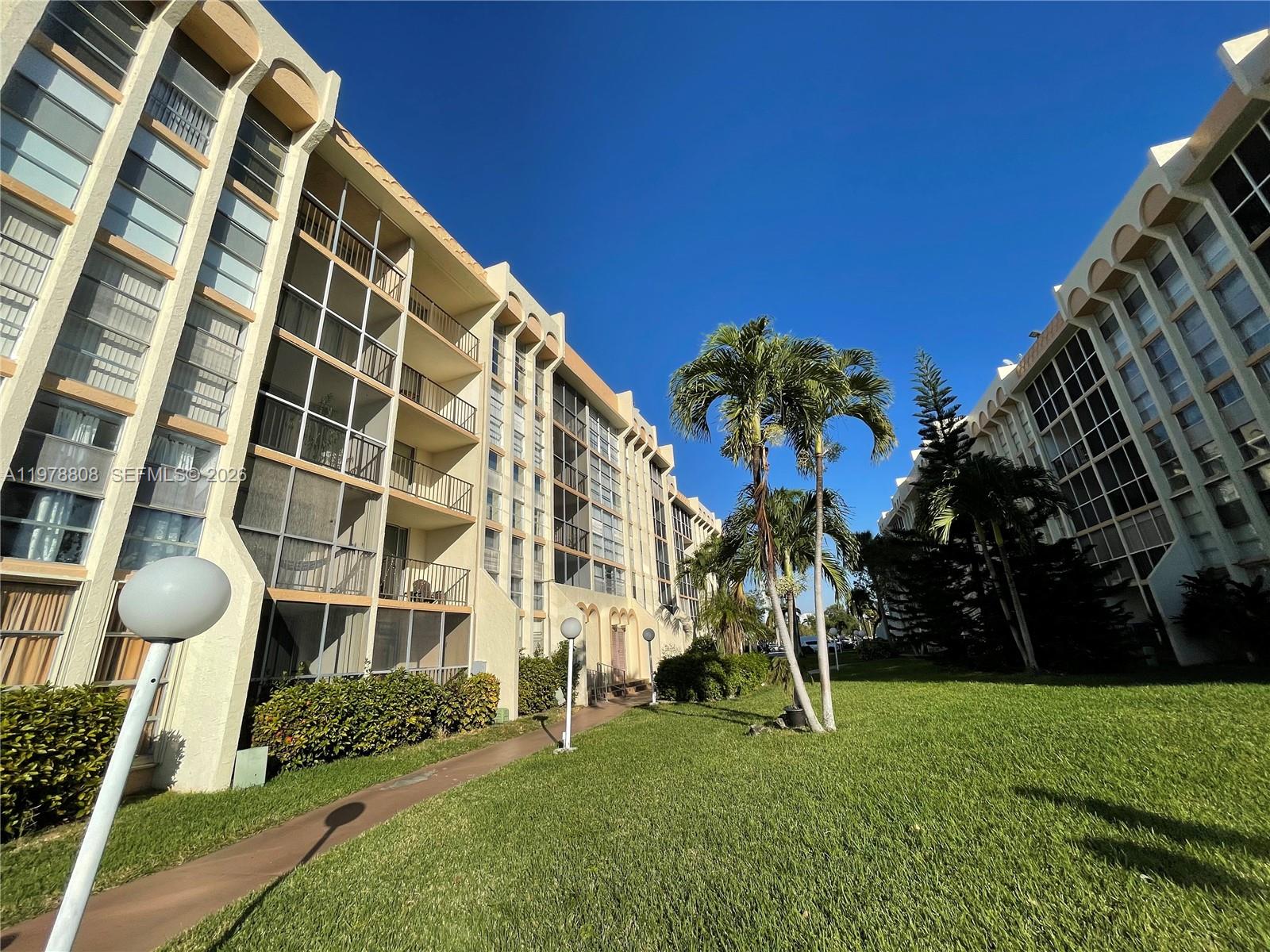 851 Three Islands Boulevard 109 Property Photo 23