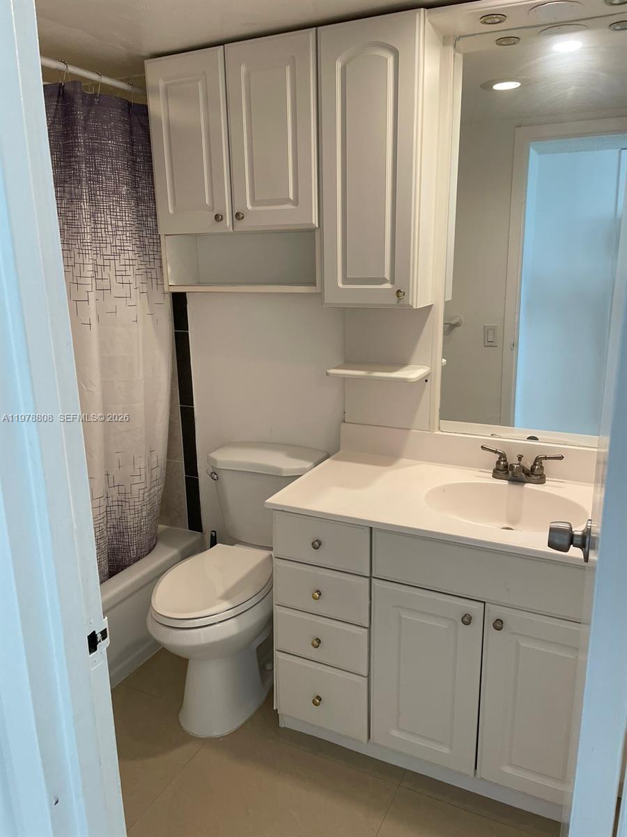 851 Three Islands Boulevard 109 Property Photo 29