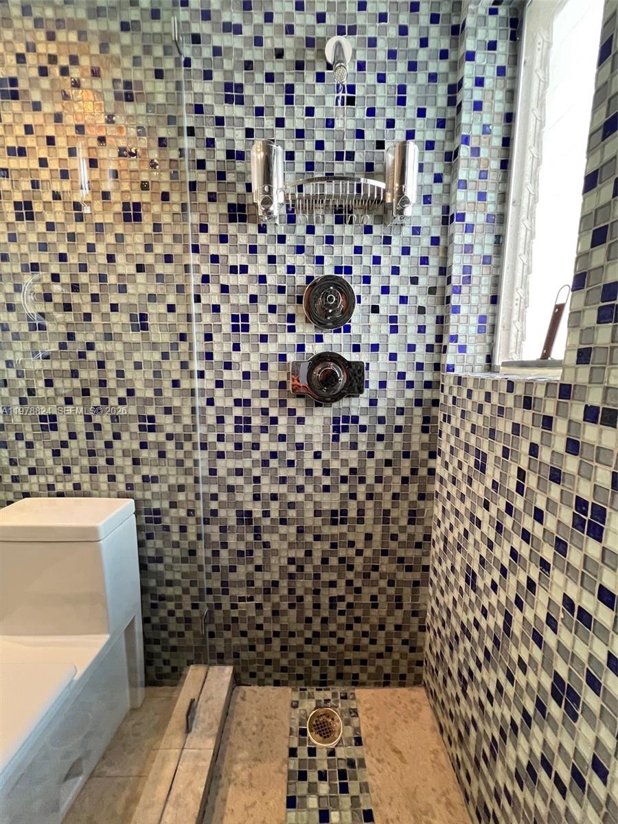 1340 Lincoln Road 705 Property Photo 13