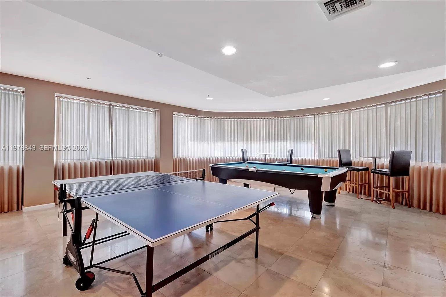 2699 Tigertail Avenue 14 Property Photo 26