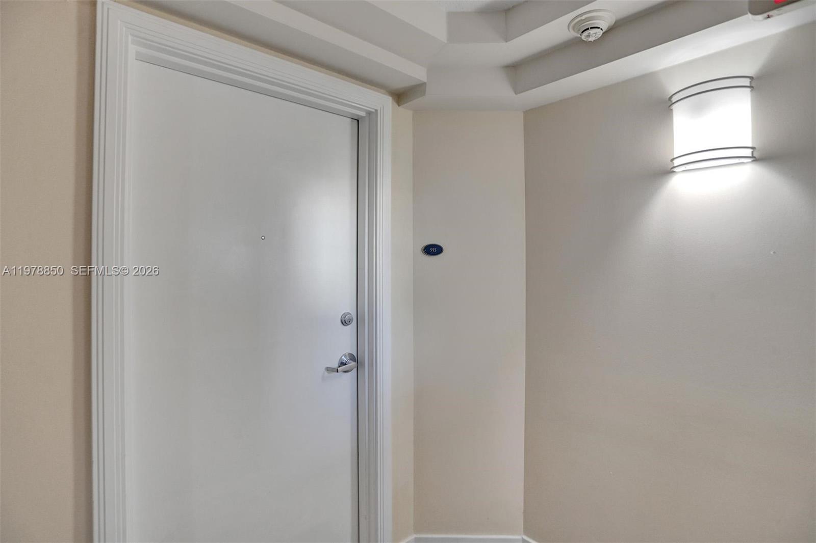 6917 Collins Avenue 915 Property Photo 2