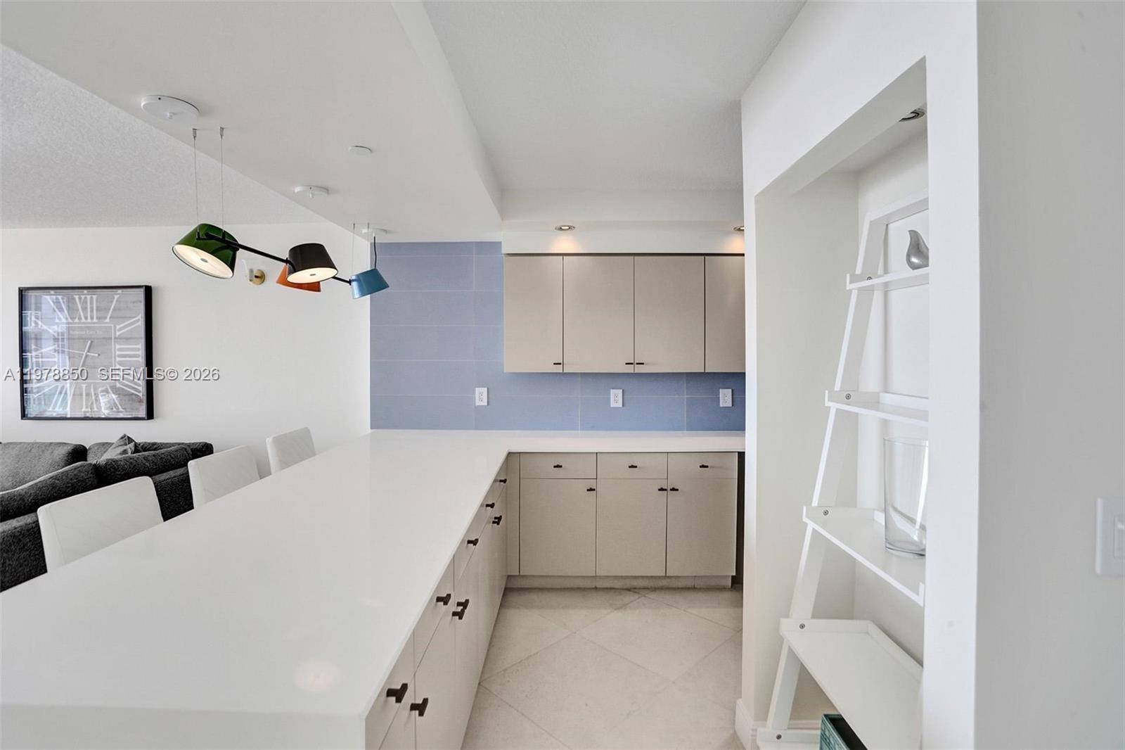 6917 Collins Avenue 915 Property Photo 7