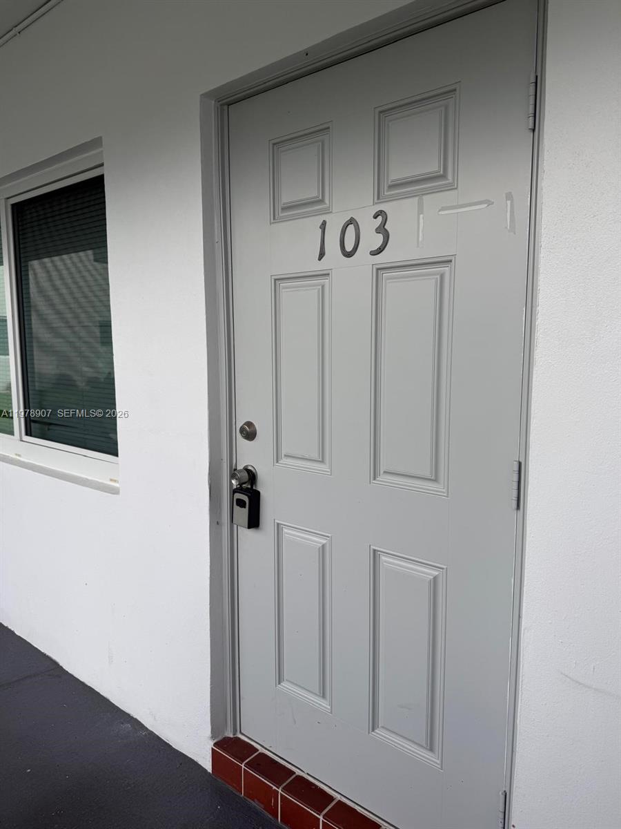 A11978907 Property Photo 3