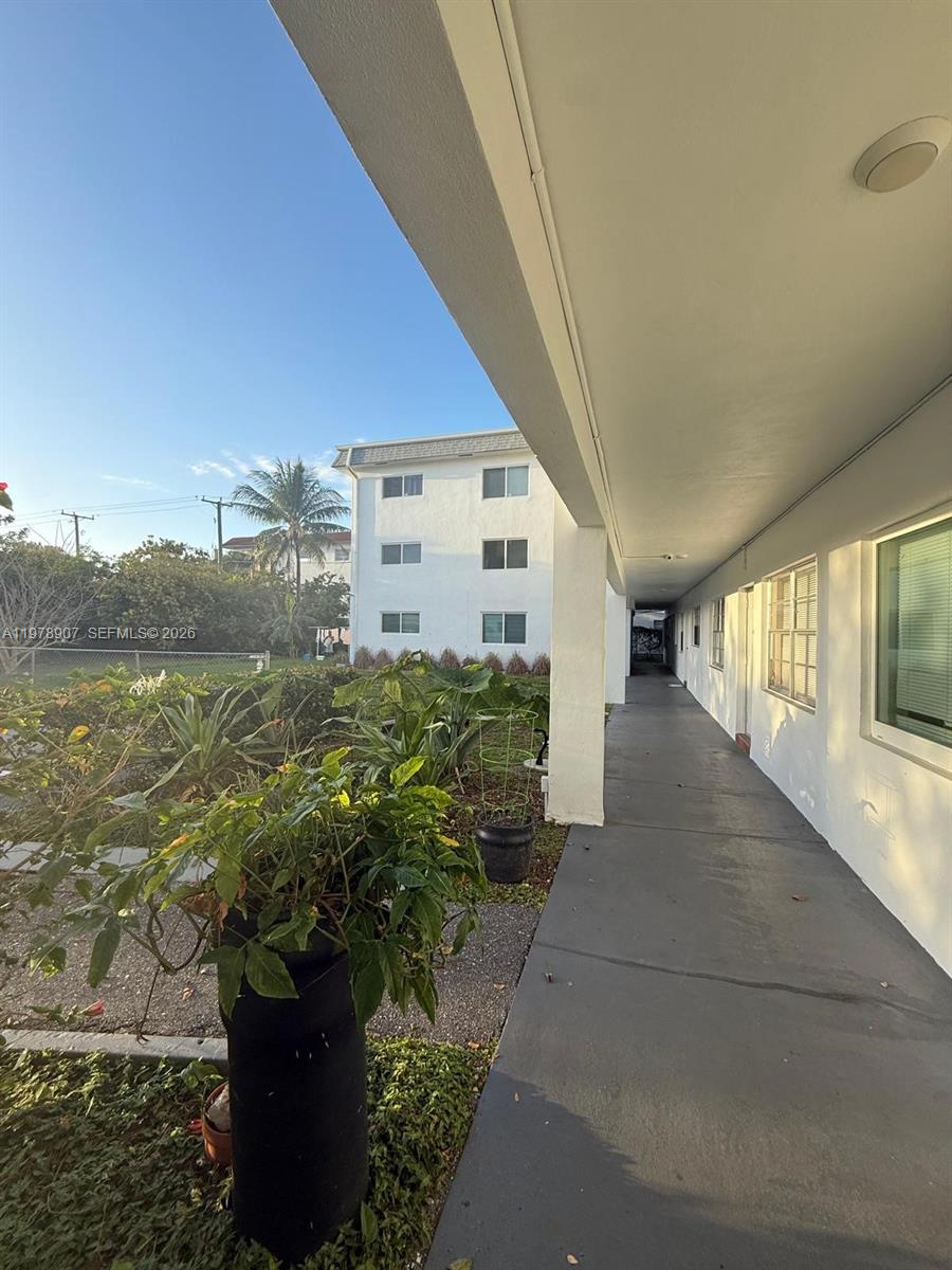 A11978907 Property Photo 4