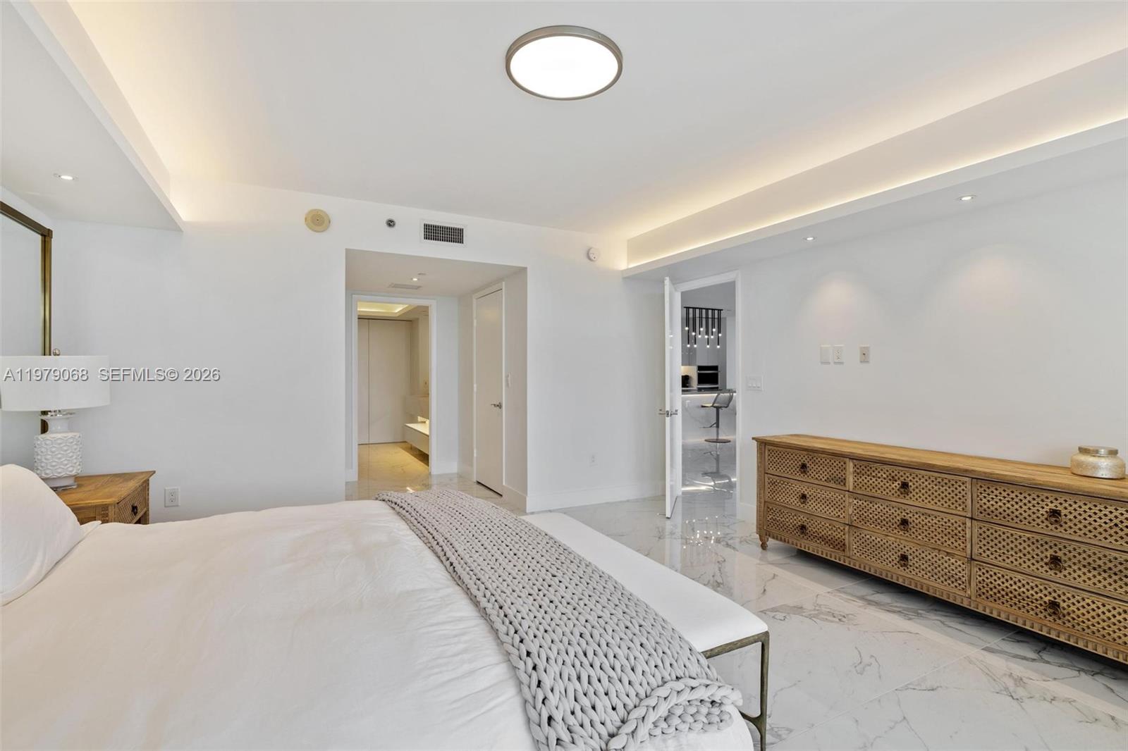 1830 S Ocean Drive 4502 Property Photo 20