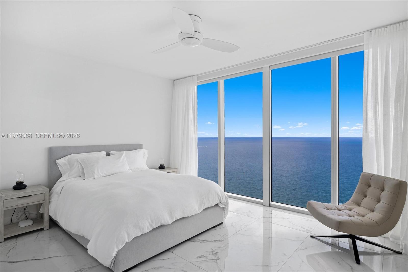 1830 S Ocean Drive 4502 Property Photo 24