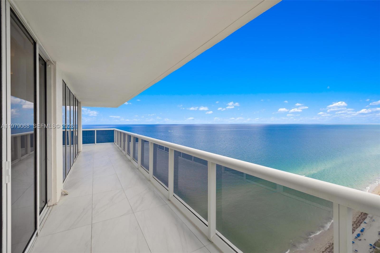 1830 S Ocean Drive 4502 Property Photo 31