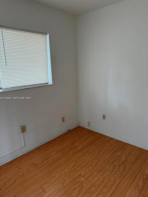 2430 Ne 135th Street 102 Property Photo 14