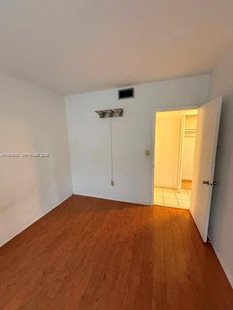 2430 Ne 135th Street 102 Property Photo 18