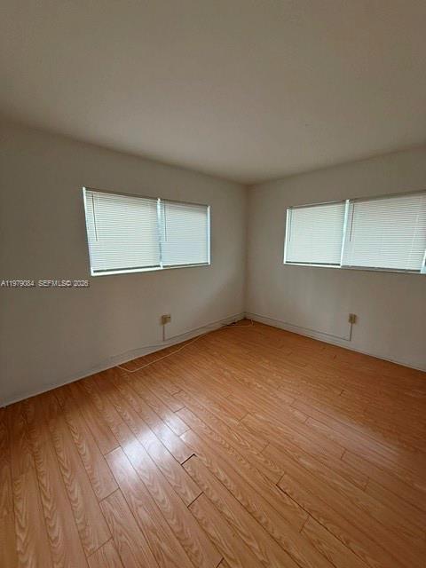 2430 Ne 135th Street 102 Property Photo 24