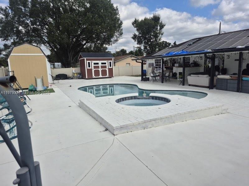 8016 Apache Lane Property Photo 1