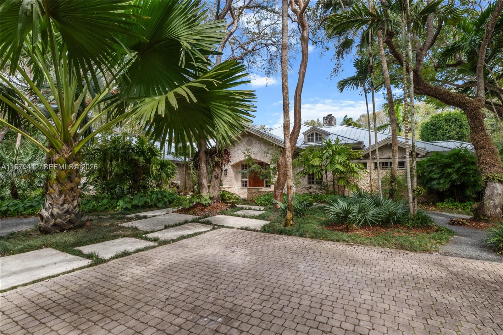 10225 Coral Creek Road Property Photo 1
