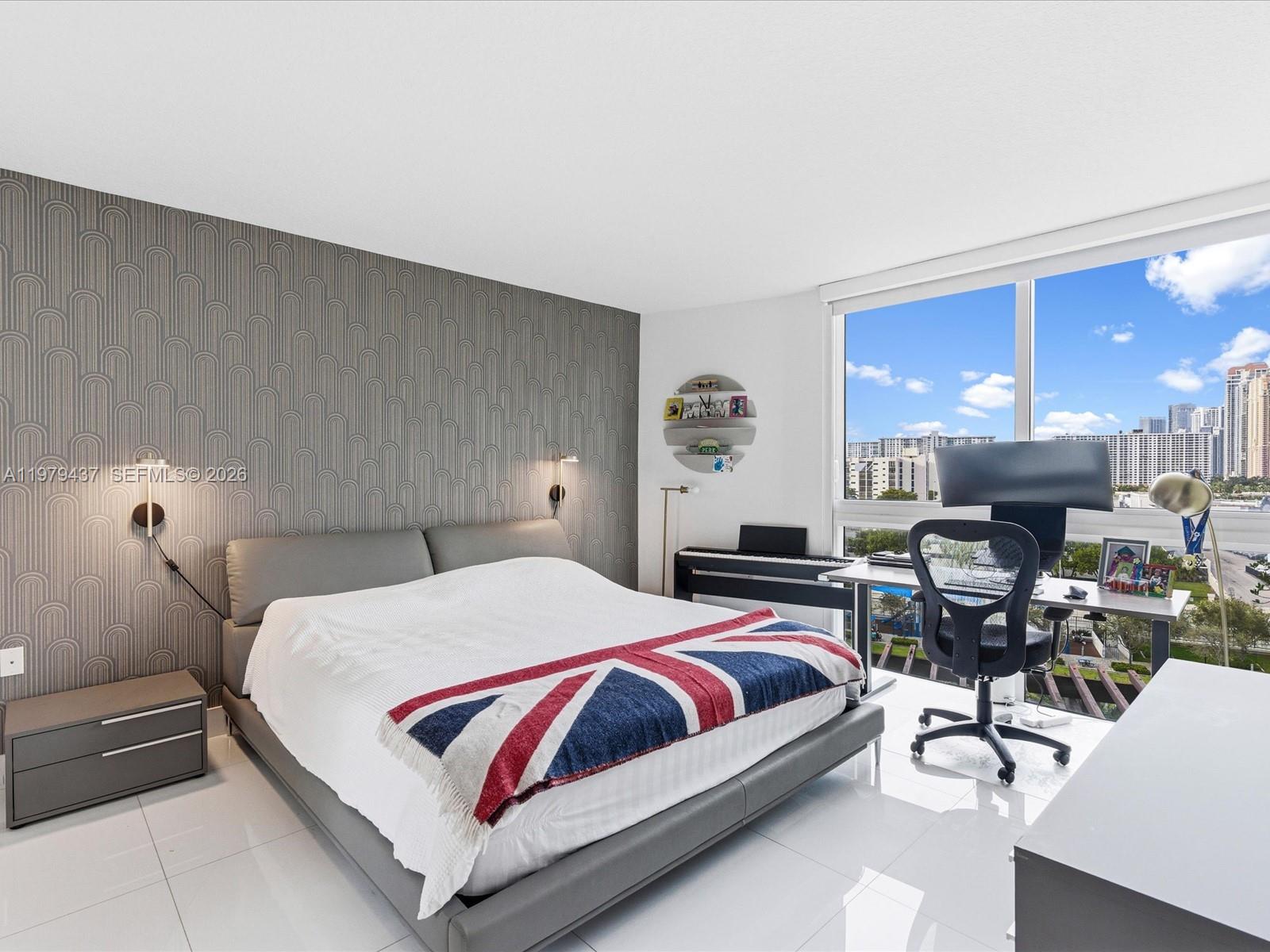 200 Sunny Isles Boulevard 2-702 Property Photo 6