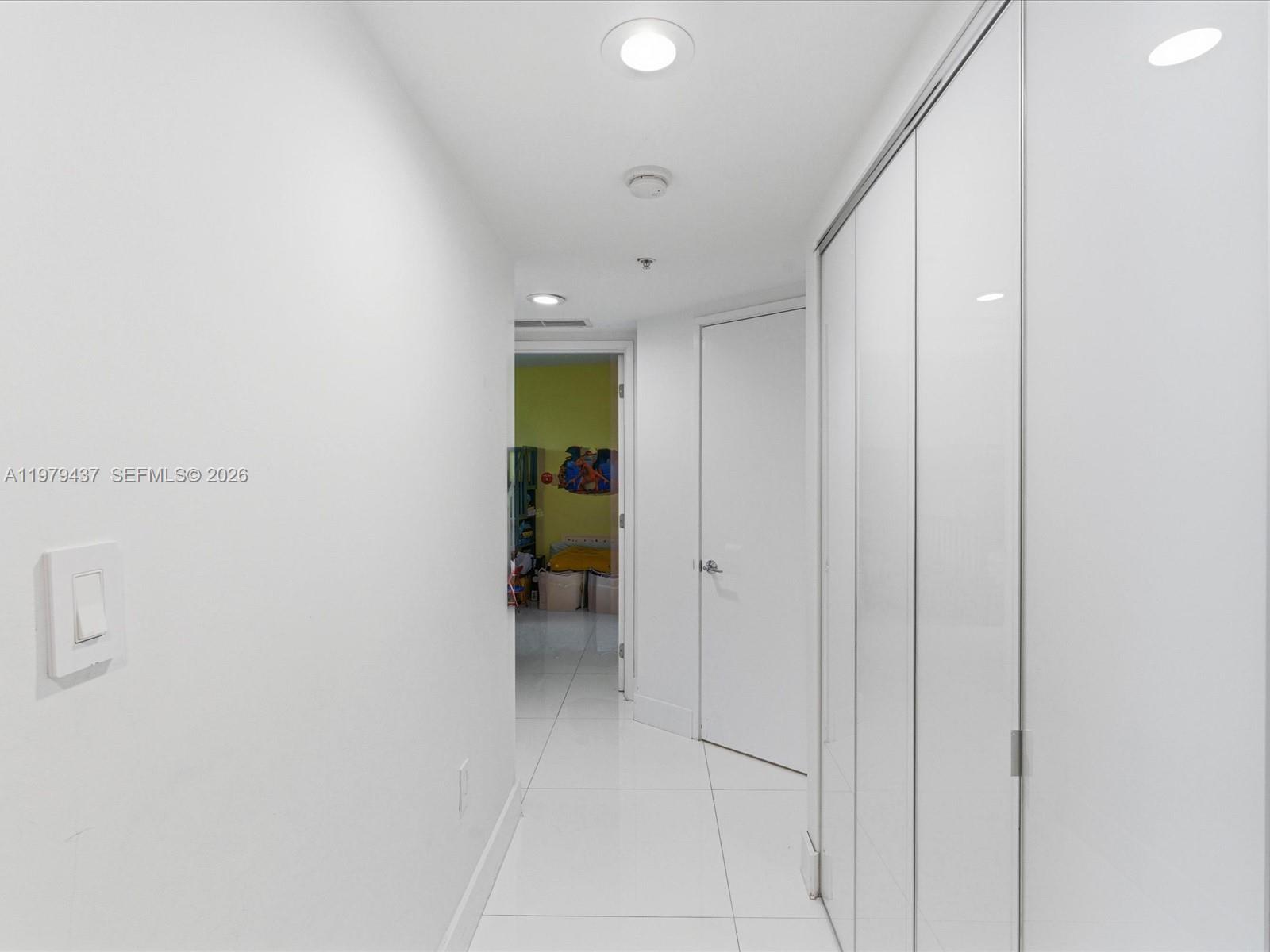 200 Sunny Isles Boulevard 2-702 Property Photo 11