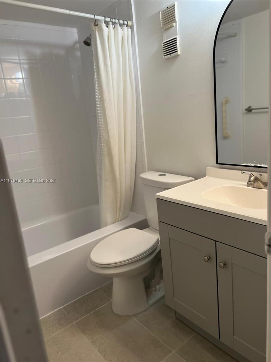 11700 Sw 2 13307 Property Photo 5