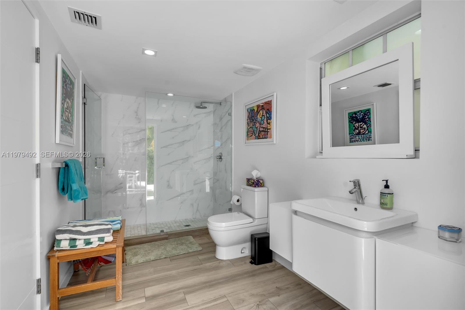 707 W 54th Street Property Photo 19