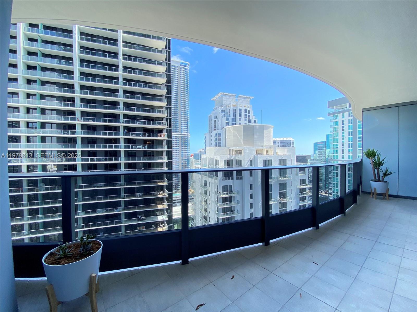 1000 Brickell Plaza 3807 Property Photo 3
