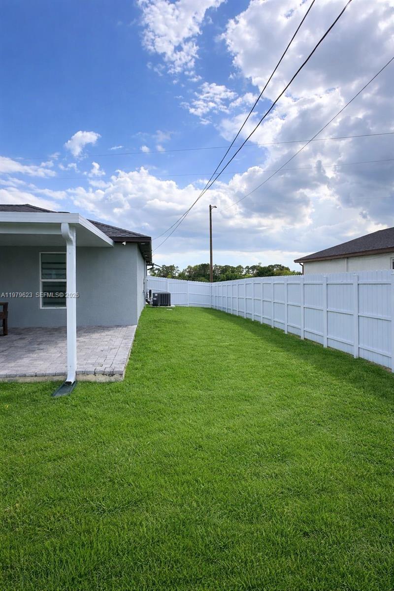 1119 Tropicana Parkway W Property Photo 20