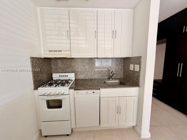 2445 Lake Pancoast Drive 7 Property Photo 16