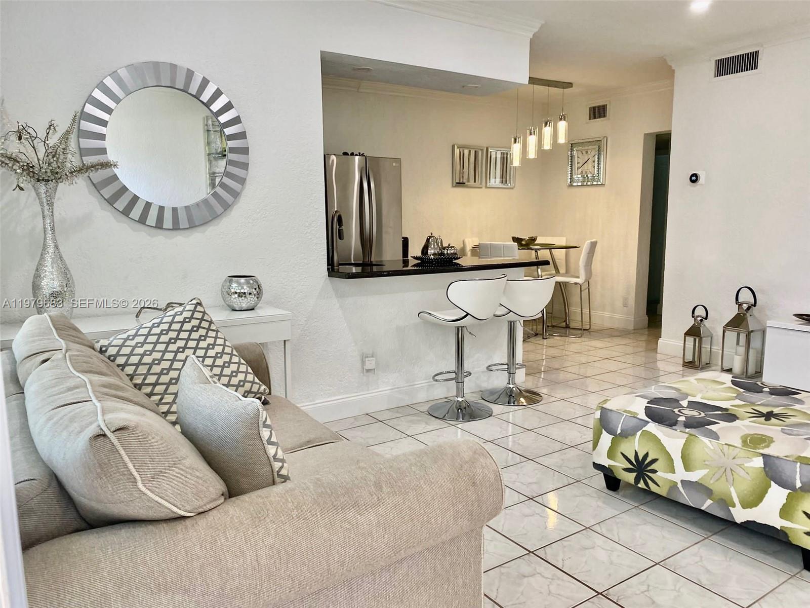 2200 S Ocean Drive N205 Property Photo 4