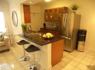 2200 S Ocean Drive N205 Property Photo 5