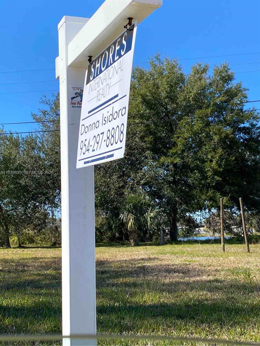 610 NW Phosphate Boulevard
