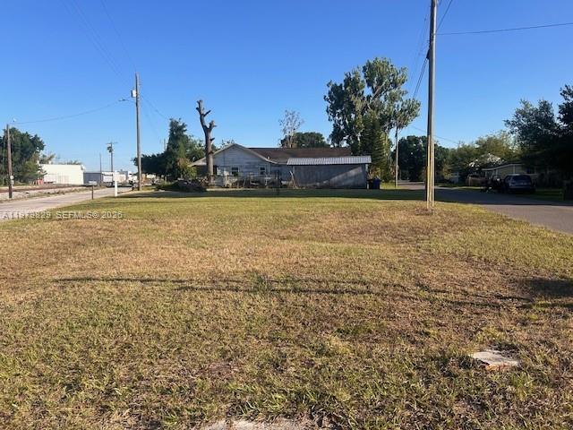 610 Nw Phosphate Boulevard Property Photo 2