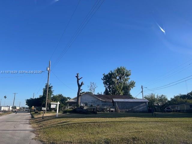 610 Nw Phosphate Boulevard Property Photo 8