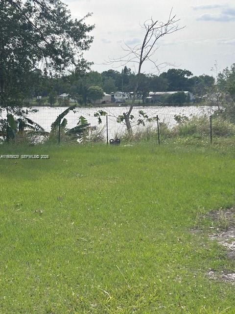 610 Nw Phosphate Boulevard Property Photo 10
