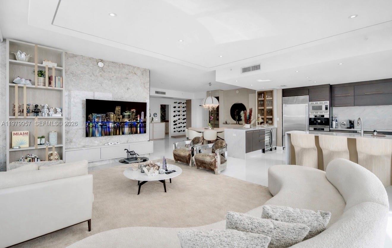 900 Biscayne Boulevard Ph6109 Property Photo 6