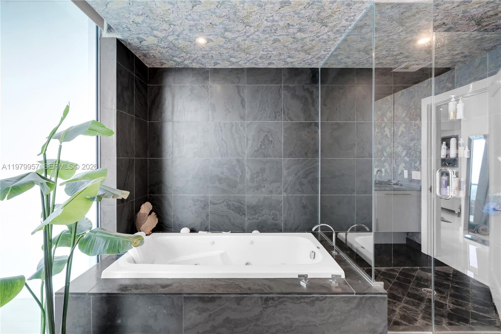 900 Biscayne Boulevard Ph6109 Property Photo 24