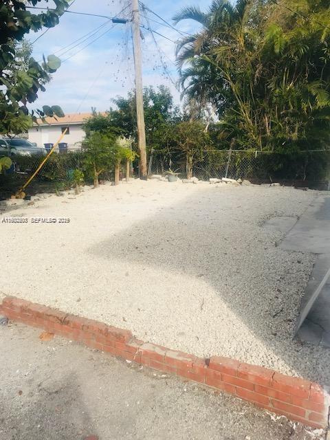 752 Nw 3rd Court Property Photo 17