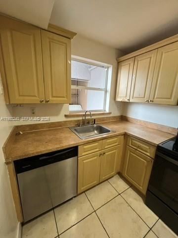 4331 W 11th Lane 65 Property Photo 2