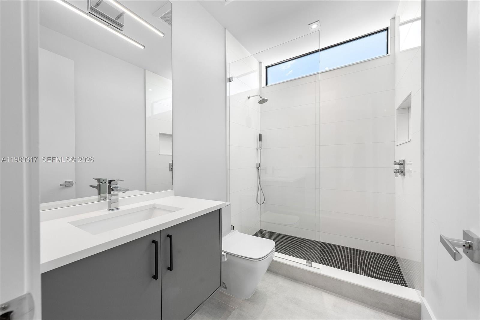 2500 Middle River Drive Property Photo 41