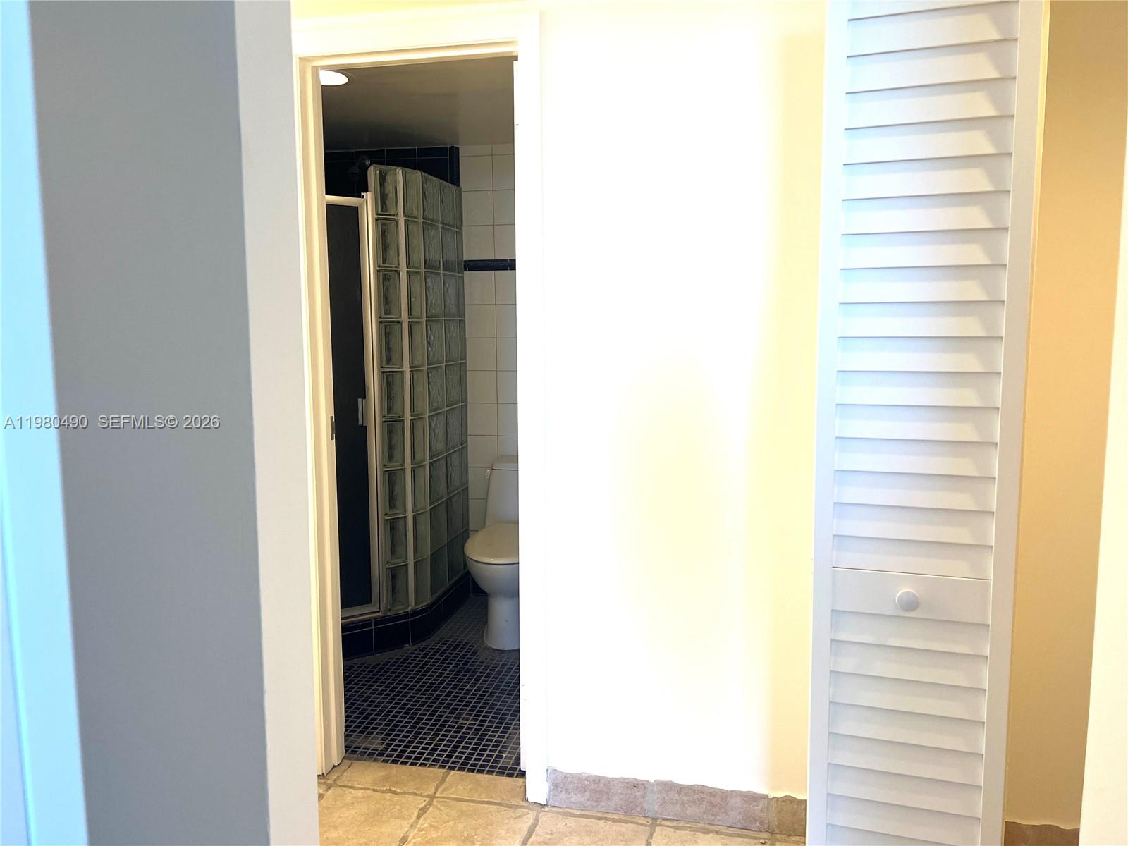 3475 N Country Club Drive 716 Property Photo 11