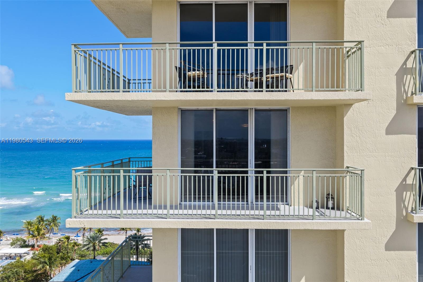 2080 S Ocean Drive 1402 Property Photo 2