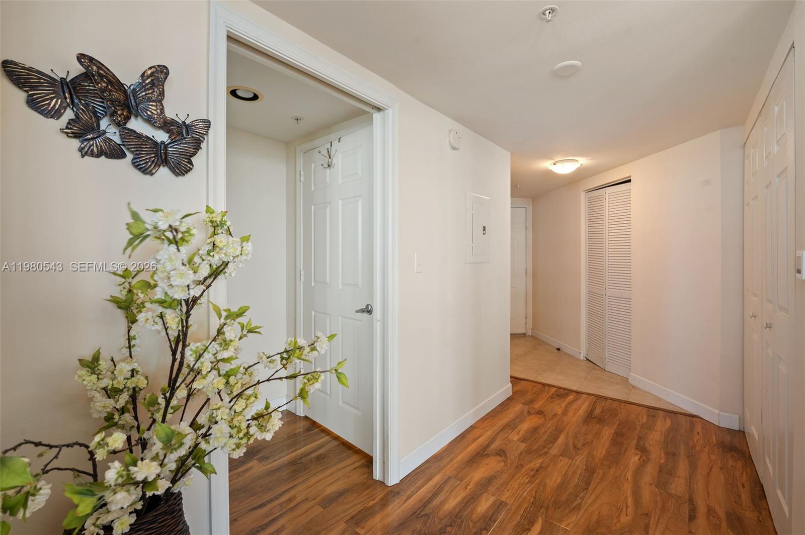 2080 S Ocean Drive 1402 Property Photo 6