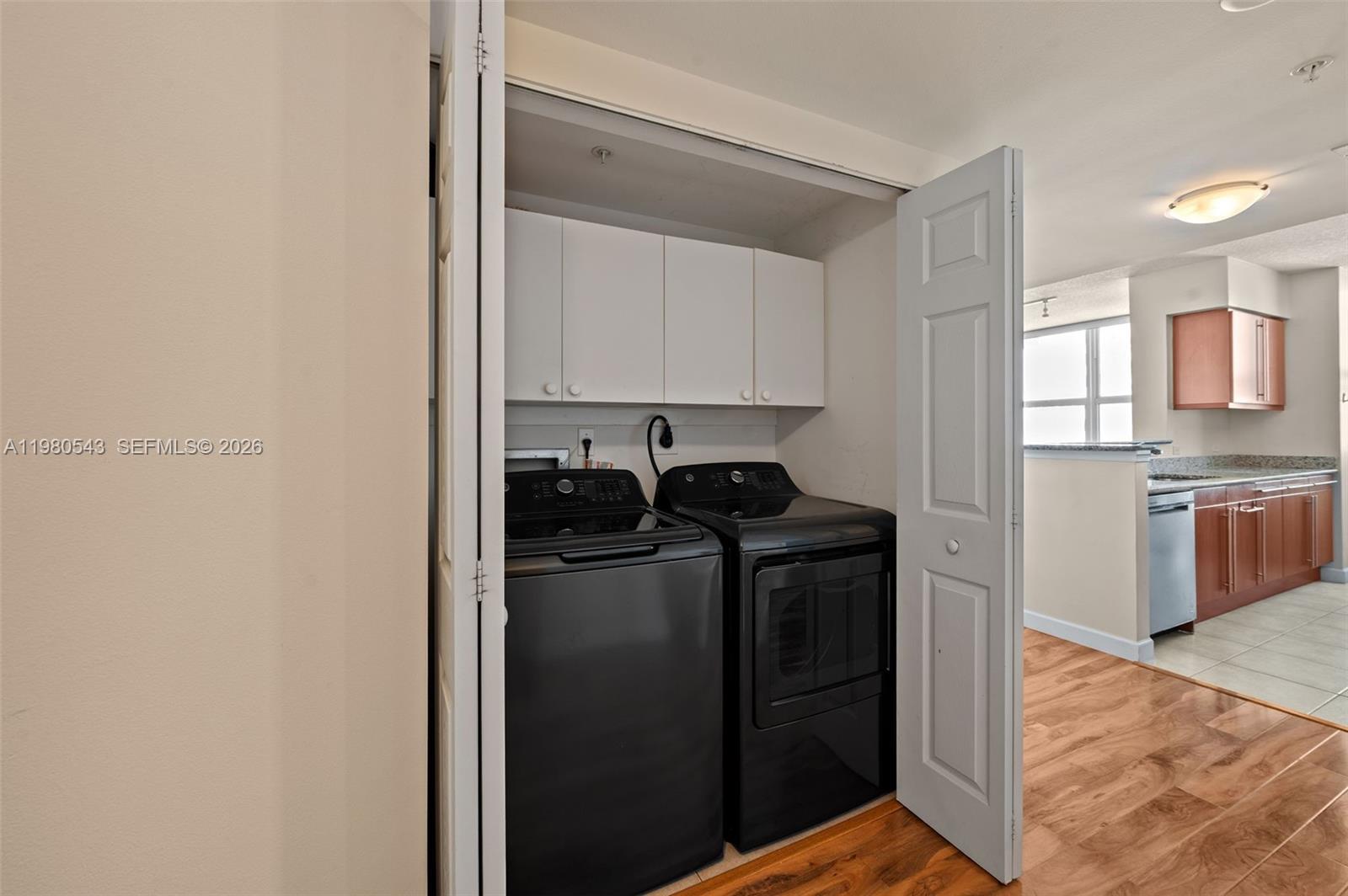 2080 S Ocean Drive 1402 Property Photo 7