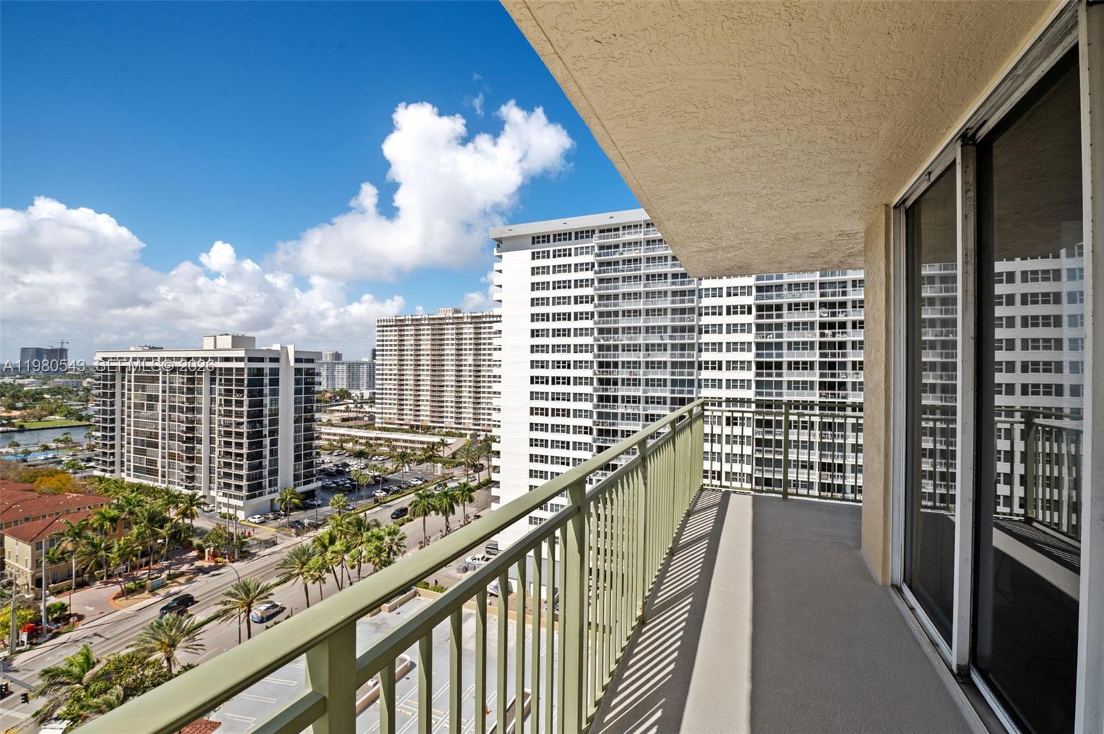 2080 S Ocean Drive 1402 Property Photo 27